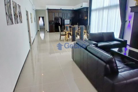 Haus in Pattaya, Thailand 6 Schlafzimmer № 220449 - Foto 8
