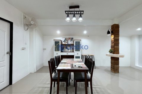 Haus in Pattaya, Thailand 3 Schlafzimmer № 220447 - Foto 18