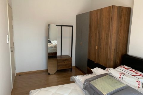 Condo in Bang Kapi, Bangkok, Thailand, 2 bedrooms  № 141627 - photo 9