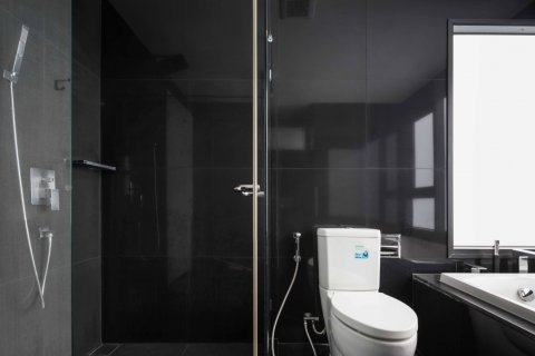 Condo à Bangkok, Thaïlande, 2 chambres  № 143271 - photo 11