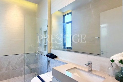 House in Pattaya, Thailand 4 bedrooms № 199867 - photo 17