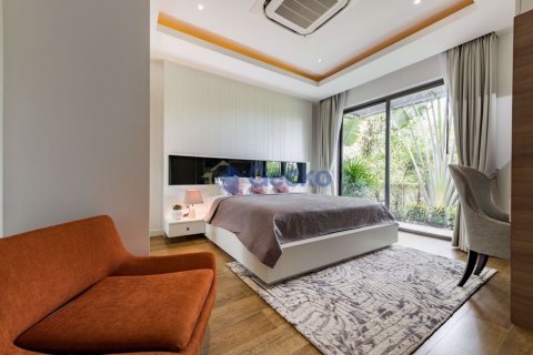 House in Pattaya, Thailand 4 bedrooms № 196914 - photo 14