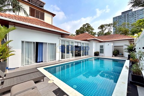 Maison à Pattaya, Thaïlande 3 chambres № 196918