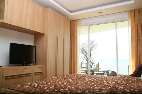 Studio in the Condo in Pattaya, Thailand  № 172319 - photo 5