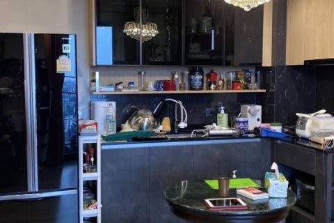 Condo in Bangkok, Thailand, 1 bedroom  № 116679 - photo 8