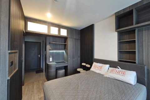 Condo in Bangkok, Thailand, 2 bedrooms  № 116675 - photo 7