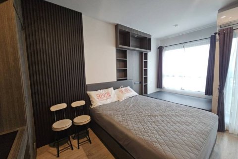 Condo in Bangkok, Thailand, 2 bedrooms  № 116675 - photo 6