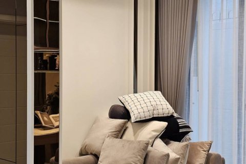 House in Bang Kaeo, Thailand 4 bedrooms № 116678 - photo 6