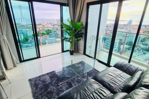 Appartement à Pattaya, Thaïlande 2 chambres № 155573 - photo 2