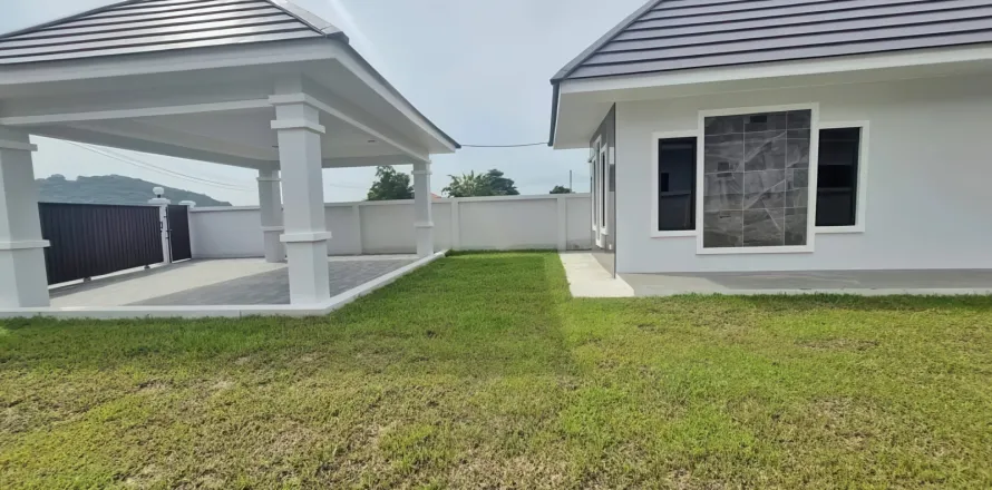 Дом в Паттайе, Таиланд с 4 комнатами № 155572