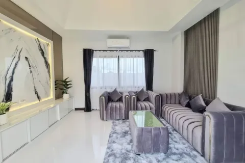 Дом в Паттайе, Таиланд с 4 комнатами № 155572 - фото 5