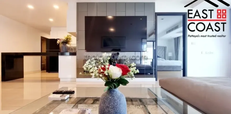 Condominio de 3 dormitorios en Pattaya, Tailandia № 213460