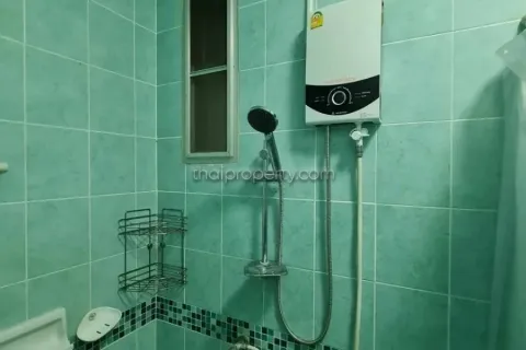 Casa de 2 dormitorios en Pattaya, Tailandia № 213461 - foto 11