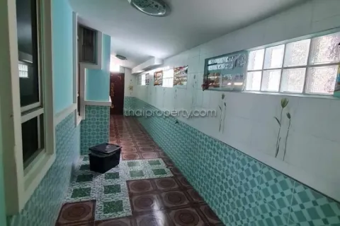 Casa de 2 dormitorios en Pattaya, Tailandia № 213461 - foto 8