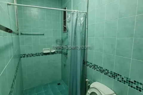 Casa de 2 dormitorios en Pattaya, Tailandia № 213461 - foto 12