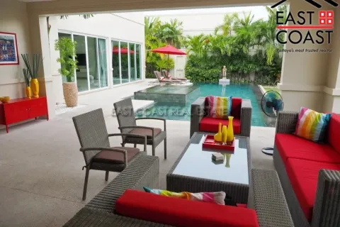 Casa de 3 dormitorios en Pattaya, Tailandia № 213463 - foto 18