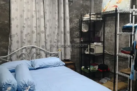 Casa de 5 dormitorios en Pattaya, Tailandia № 213462 - foto 7
