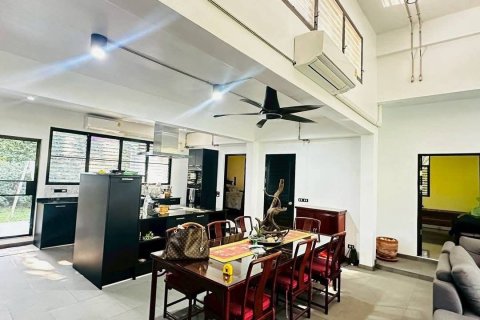 Villa in Pattaya, Thailand 4 bedrooms № 171603 - photo 8