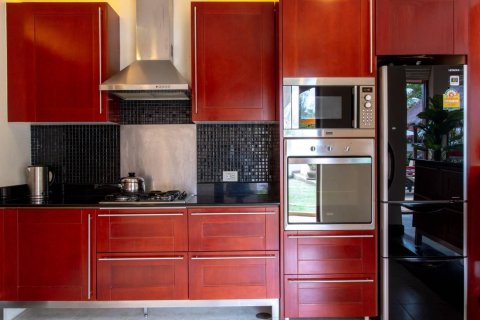 Вилла в Пхукете, Таиланд с 3 спальнями  № 171600 - фото 10