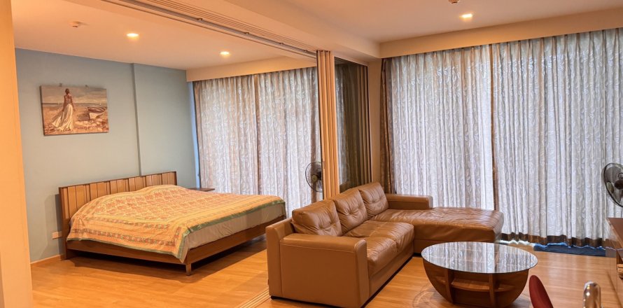 Studio dans le Condo à Cha-am, Thaïlande  № 171604