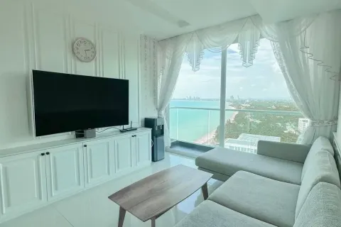 Condominio de 2 dormitorios en Pattaya, Tailandia № 210651 - foto 4