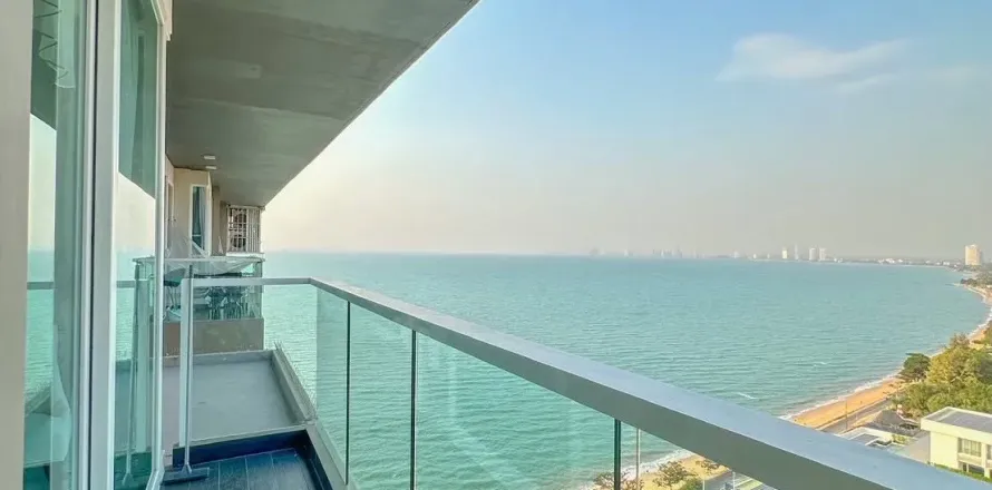 Condominio de 2 dormitorios en Pattaya, Tailandia № 210651