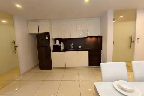 Condominio de 2 dormitorios en Pattaya, Tailandia № 210654 - foto 10