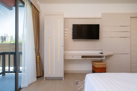 Villa in Phuket, Thailand 3 bedrooms № 147774 - photo 24
