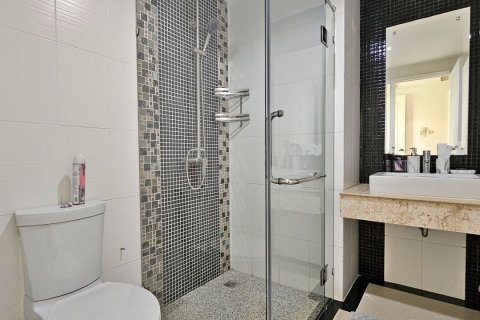 Кондоминиум с 2 спальнями в Пхукете, Таиланд № 147772 - фото 9