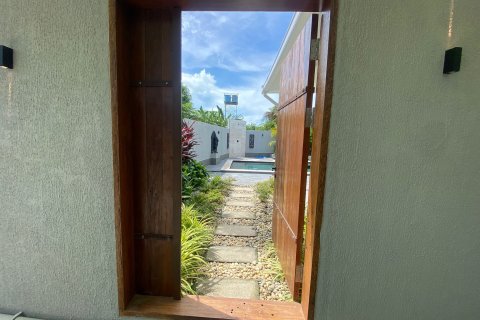 Villa in Ko Samui, Thailand 3 bedrooms № 147773 - photo 3