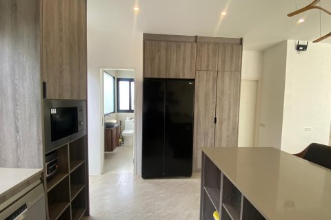 Villa in Ko Samui, Thailand 3 bedrooms № 147773 - photo 16