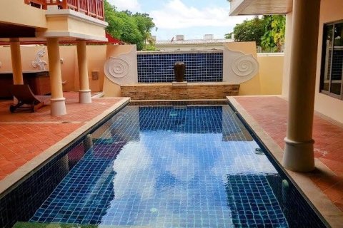 Maison à Pattaya, Thaïlande 4 chambres № 147770 - photo 8