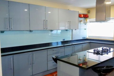 Maison à Pattaya, Thaïlande 4 chambres № 147770 - photo 24