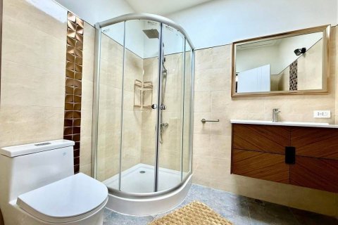 House in Pattaya, Thailand 4 bedrooms № 161724 - photo 9