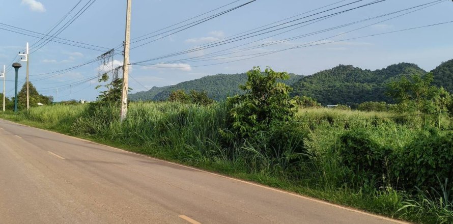Terrain à Pak Chong, Thaïlande 6.5 m2 № 161722