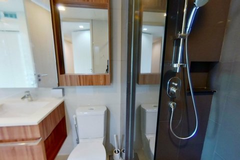 Condo in Watthana, Bangkok, Thailand, 2 bedrooms  № 137953 - photo 11