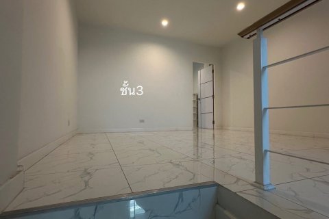 Таунхаус в Банг Круае, Таиланд с 4 спальнями  № 137950 - фото 20