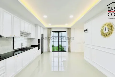 Casa de 3 dormitorios en Pattaya, Tailandia № 212579 - foto 21