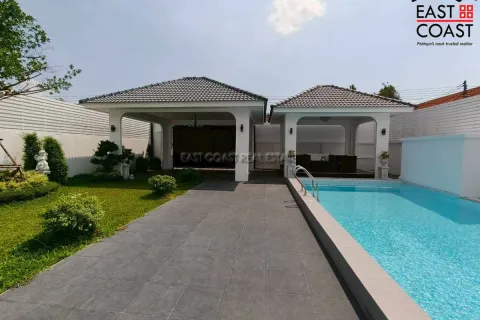 Casa de 3 dormitorios en Pattaya, Tailandia № 212579 - foto 9