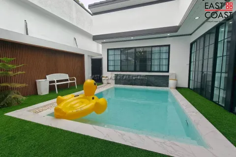 Casa de 3 dormitorios en Pattaya, Tailandia № 212578 - foto 19