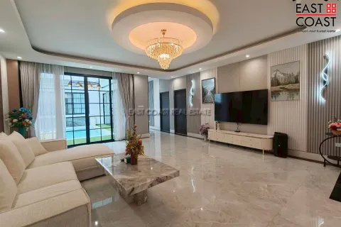 Casa de 3 dormitorios en Pattaya, Tailandia № 212578 - foto 7