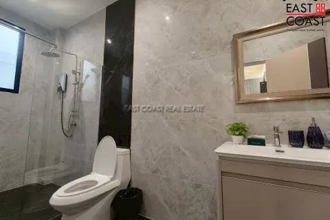 Casa de 3 dormitorios en Pattaya, Tailandia № 212578 - foto 14