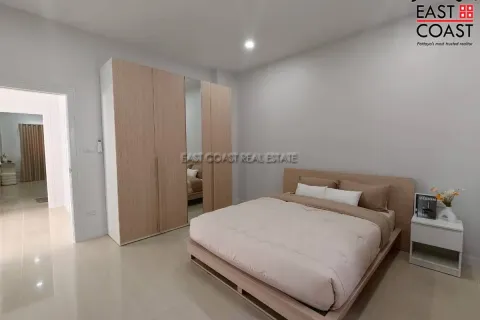 Casa de 3 dormitorios en Pattaya, Tailandia № 212580 - foto 19
