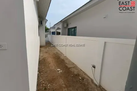 Casa de 3 dormitorios en Pattaya, Tailandia № 212577 - foto 18