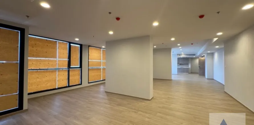 Penthouse in Sathon, Bangkok, Thailand 3 Schlafzimmer № 215116