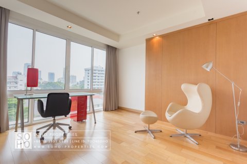 Condo à Bangkok, Thaïlande, 4 chambres  № 168203 - photo 12