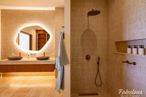 Villa in Bang Tao, Thailand 5 bedrooms № 179544 - photo 19