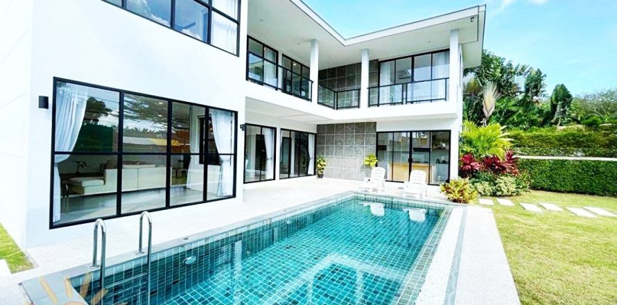 Villa in Bang Tao, Thailand 3 bedrooms № 179543