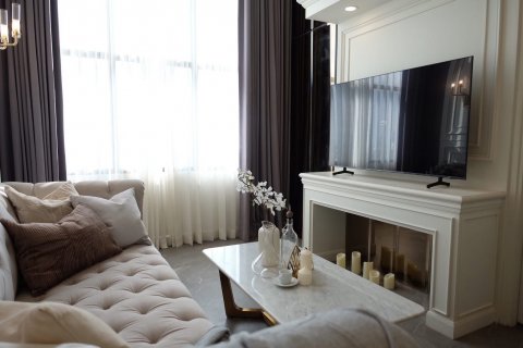 Condo in Sathon, Bangkok, Thailand, 2 bedrooms  № 135859 - photo 2