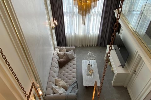 Condo in Sathon, Bangkok, Thailand, 2 bedrooms  № 135859 - photo 1